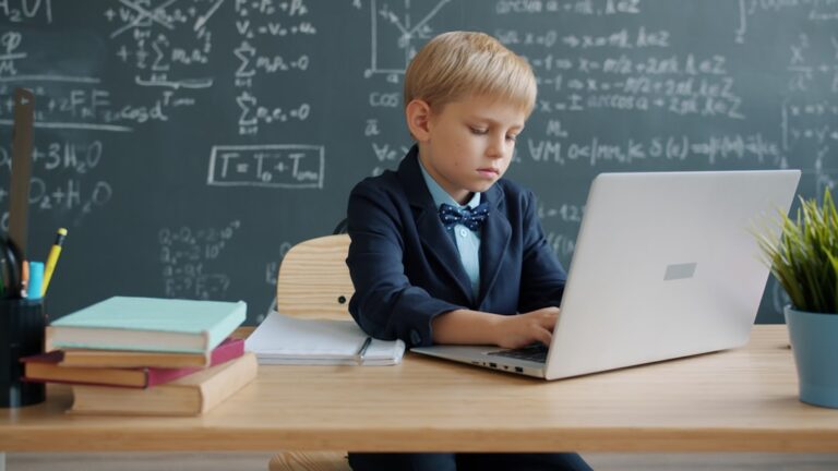 Claude for Teachers 2026 AI lesson planning in classroom